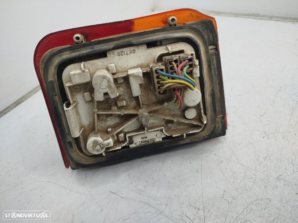 Farolim Stop Esq Peugeot 205 I (741A/C) - 3