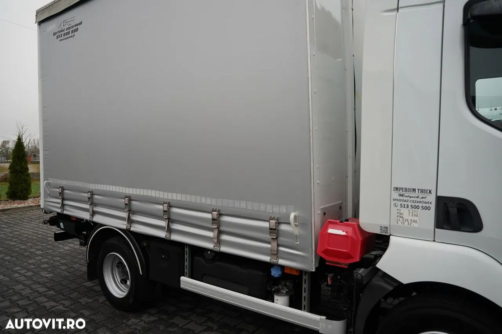 Renault MIDLUM 220 DXI / CAROSERIE CU PRELATĂ - 3,7 M / CAMION RIGID / PLATFORMĂ HIDRAULICĂ MBB - 750 KG / CUTIE DE VITEZE AUTOMATĂ / PODEA DIN OȚEL / - 16