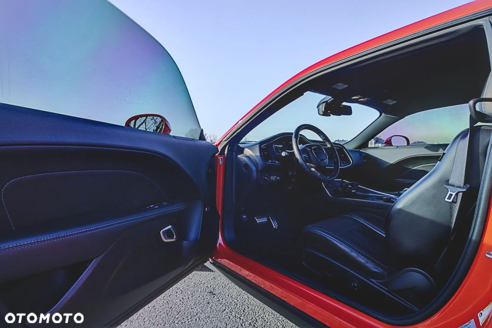 Dodge Challenger 5.7 R/T - 7