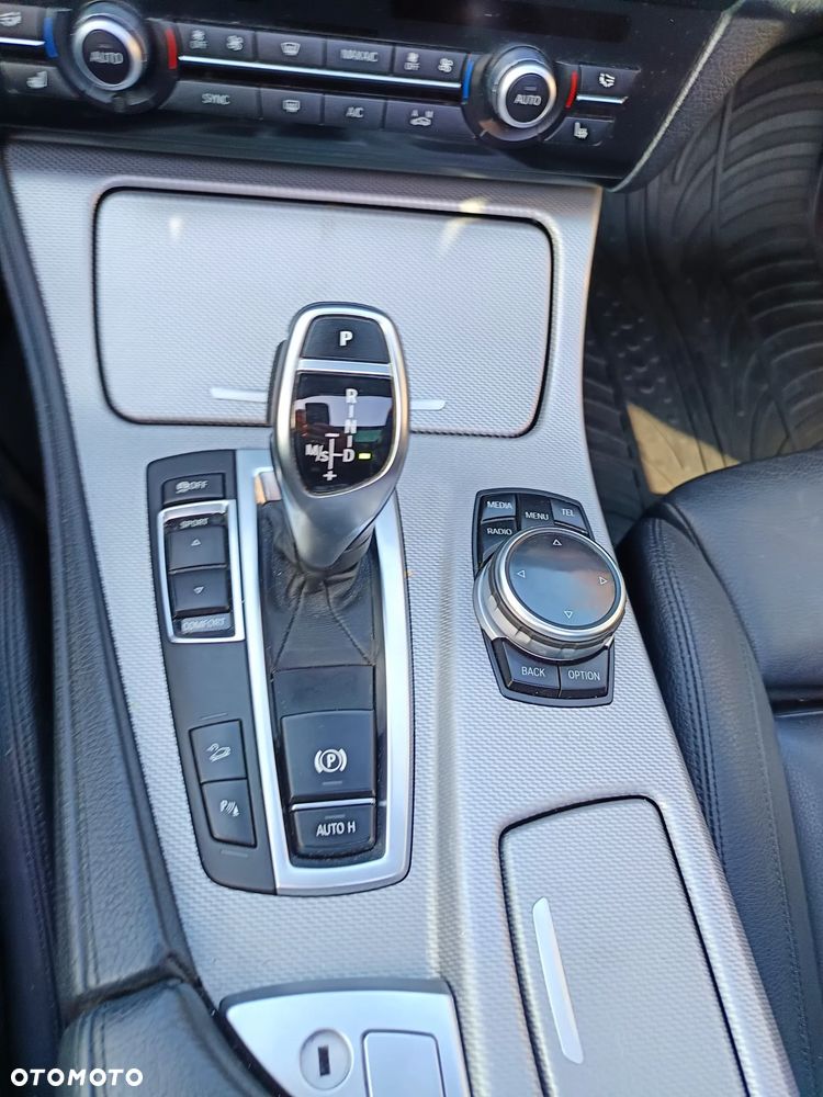BMW Seria 5 530d xDrive Luxury Line - 39