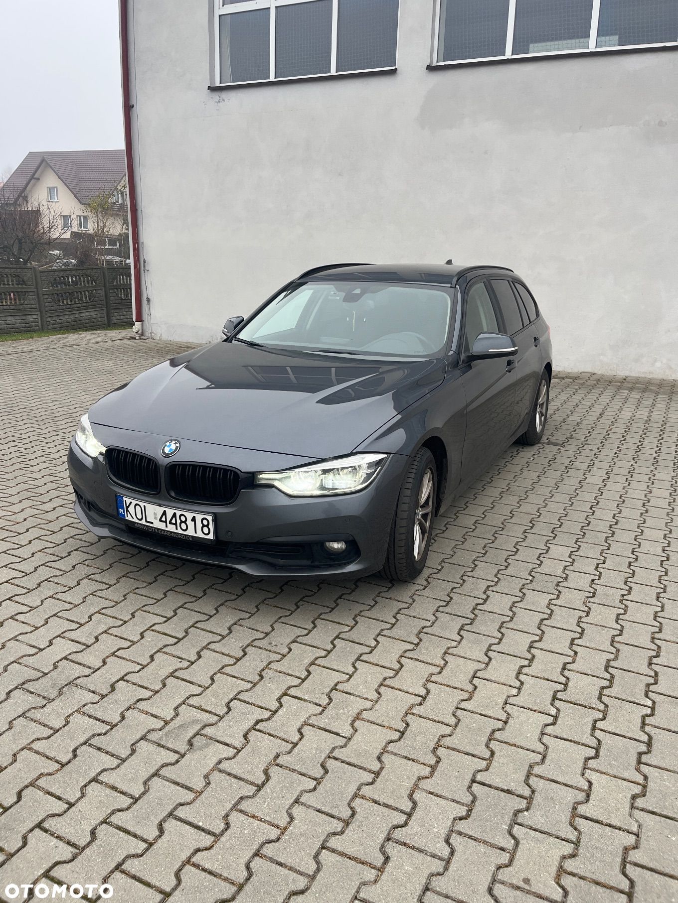 BMW Seria 3 - 1