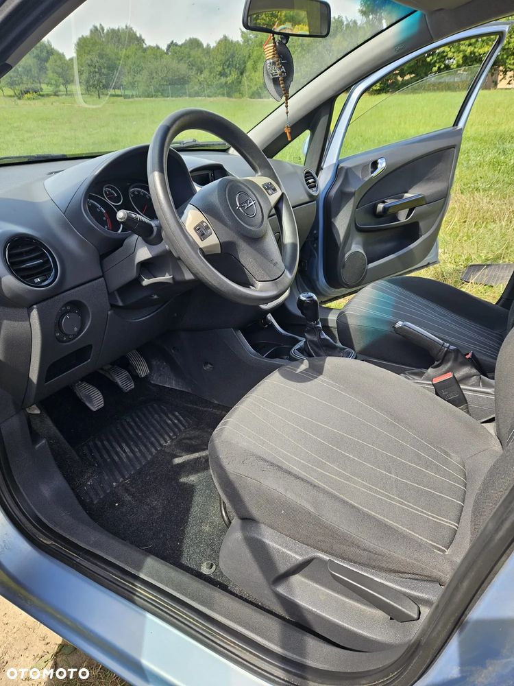 Opel Corsa 1.2 16V - 8