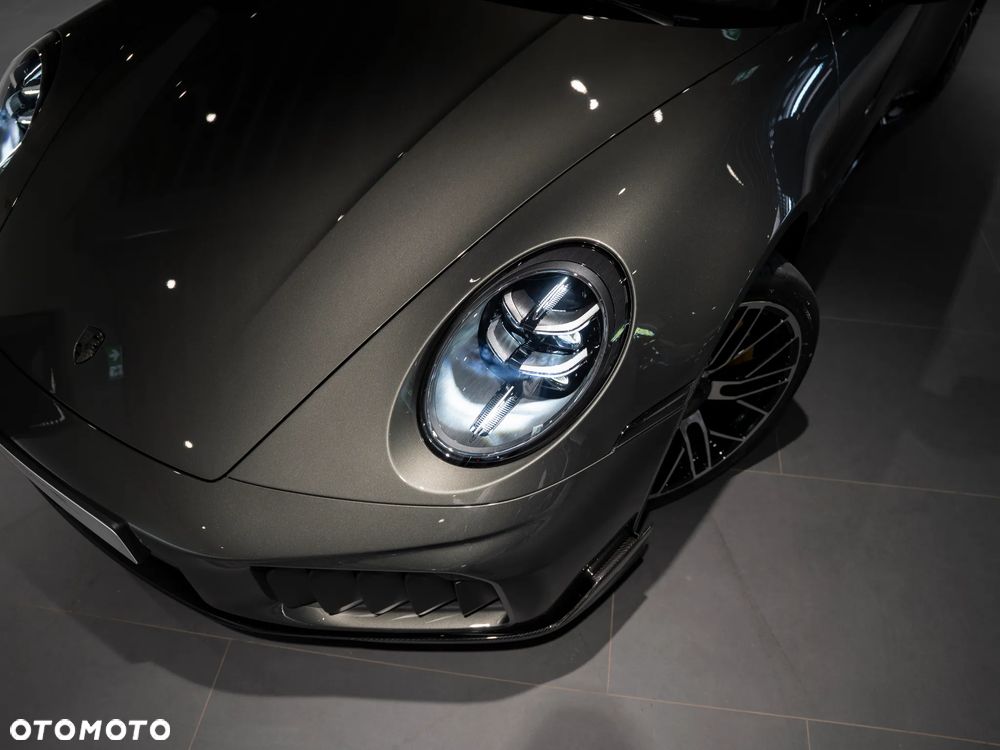 Porsche 911 Carrera Turbo S - 15