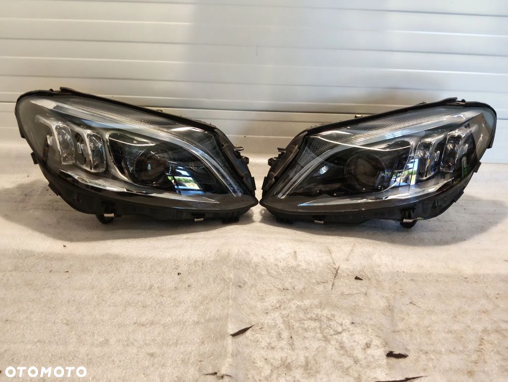 Mercedes-Benz C W205 SM MULTIBEAM BEZ PASKÓW KOMPLET LAMP A2059061506KZ - 1