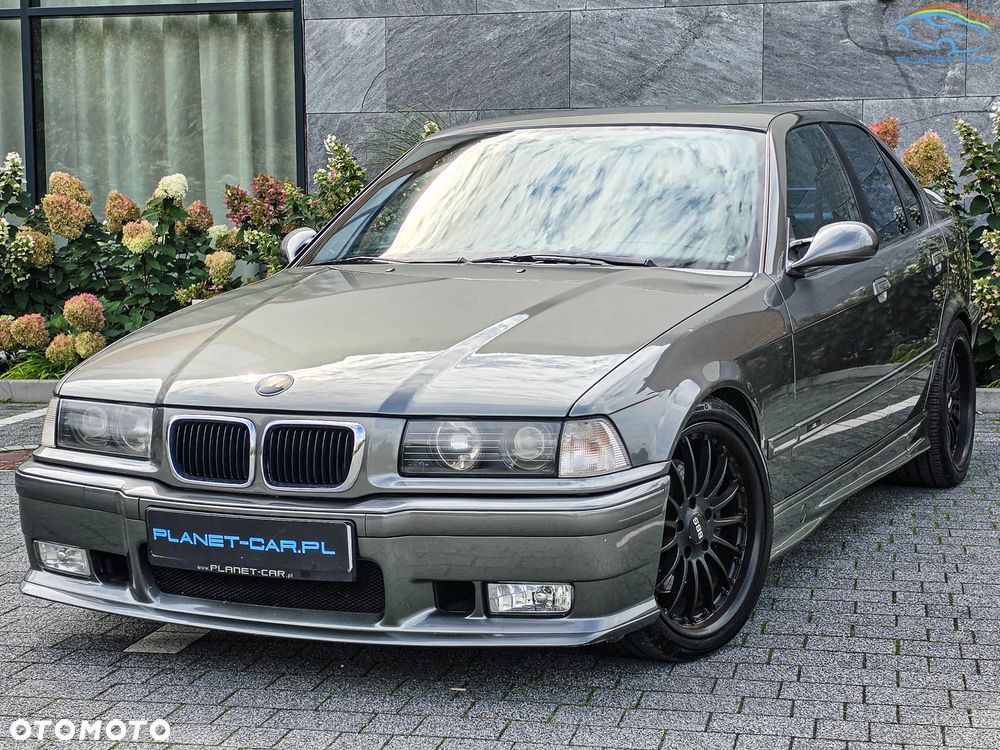 BMW M3 Standard - 3