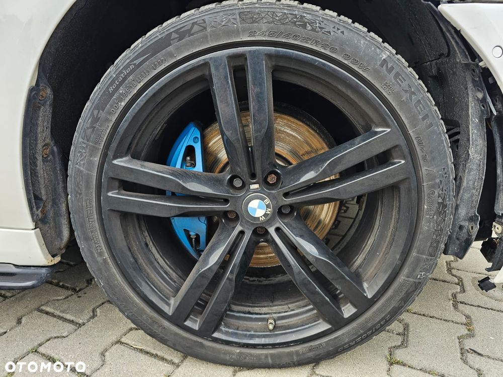 BMW Seria 7 740Li - 25