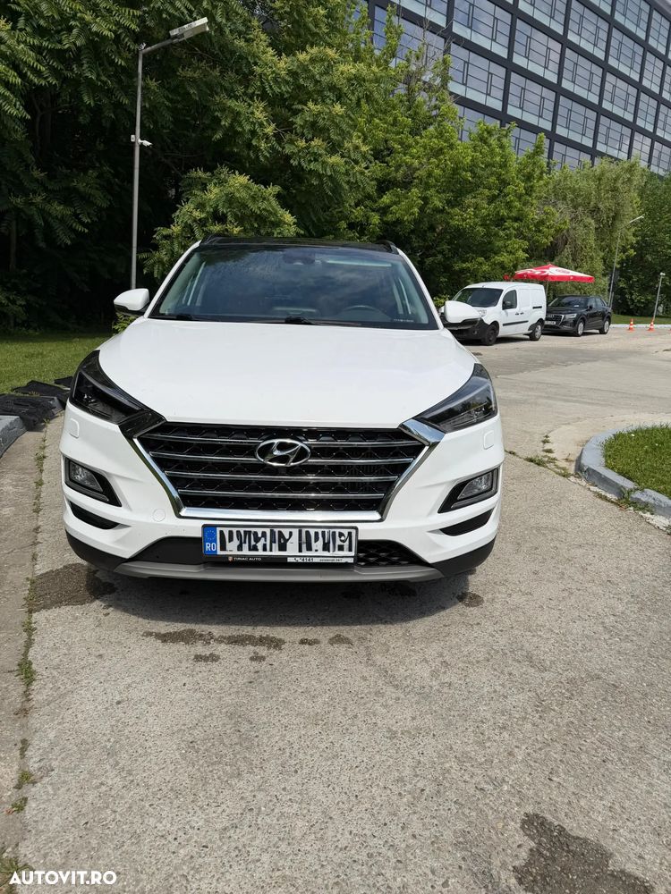 Hyundai Tucson 2.0 CRDI 4WD 8AT Luxury - 2