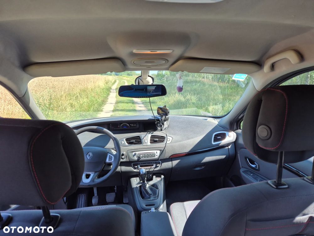 Renault Scenic 1.6dCi Energy Bose Edition - 6