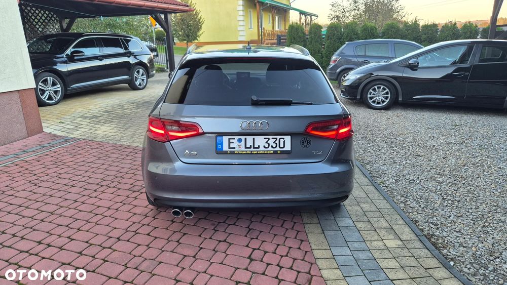 Audi A3 Sportback 2.0 TDI S line Sportpaket - 10