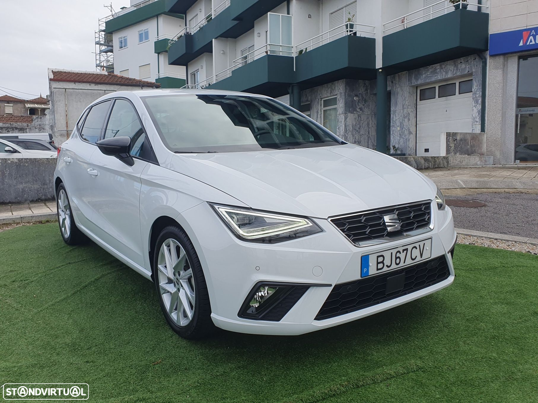 SEAT Ibiza 1.0 TSI FR - 4