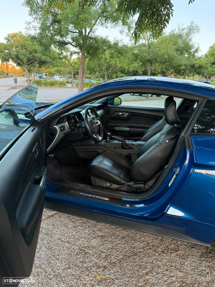 Ford Mustang 2.3 Eco Boost - 16