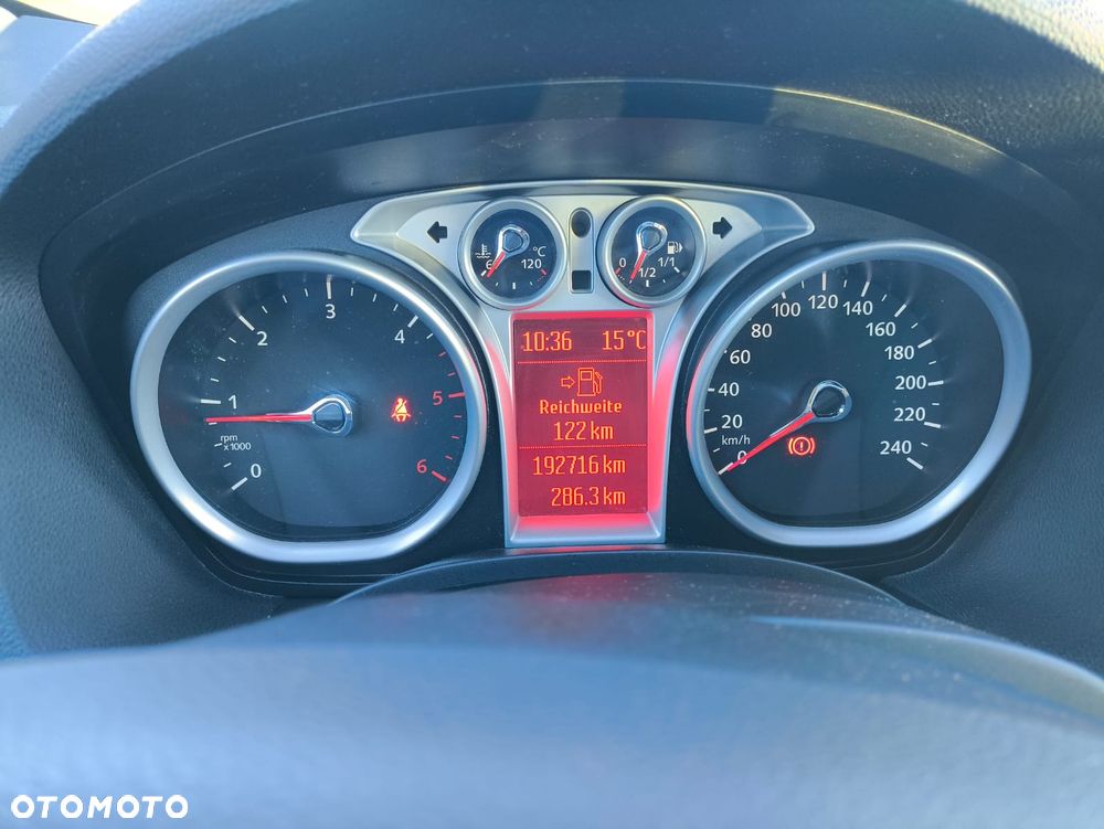 Ford Kuga 2.0 TDCi 4x4 Titanium - 14