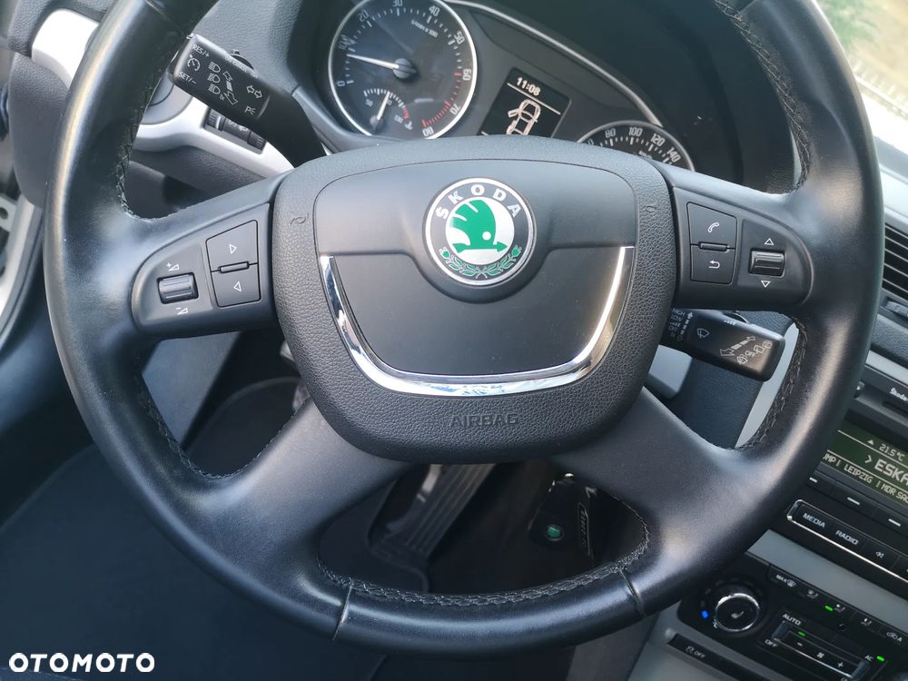 Skoda Octavia 1.2 TSI Ambiente - 14