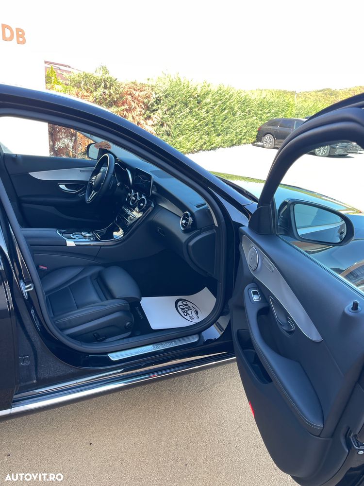 Mercedes-Benz C 220 d 4Matic 9G-TRONIC Exclusive - 20