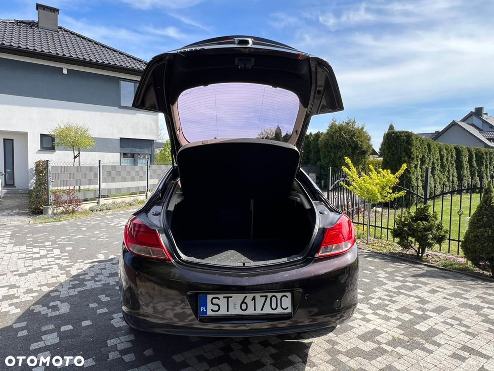 Opel Insignia 2.0 CDTI Cosmo - 17