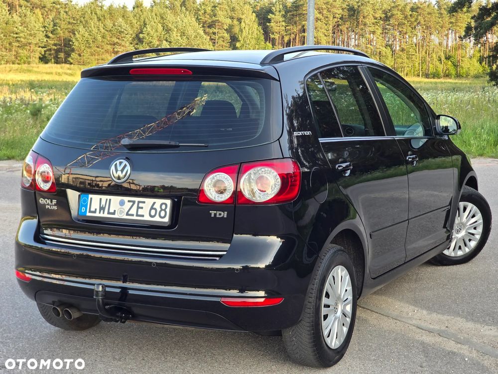 Volkswagen Golf Plus 2.0 TDI Comfortline - 24