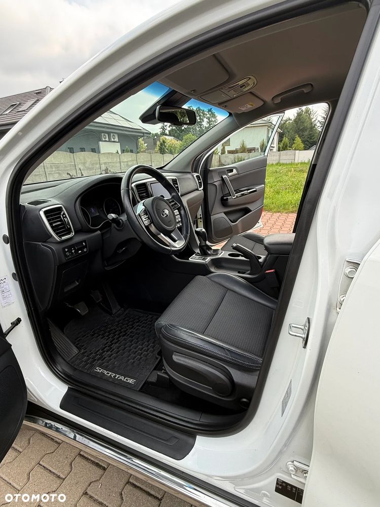 Kia Sportage 1.6 T-GDI L Business Line Plus 2WD - 11