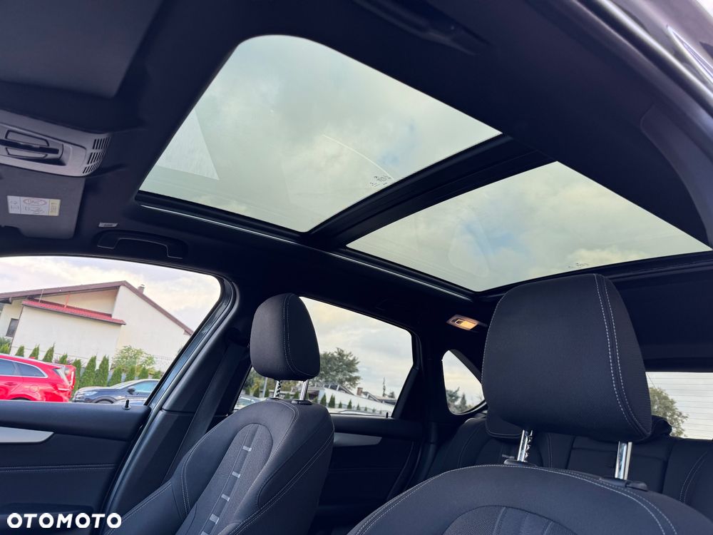 BMW Seria 2 218d Sport-Aut Sport Line - 7
