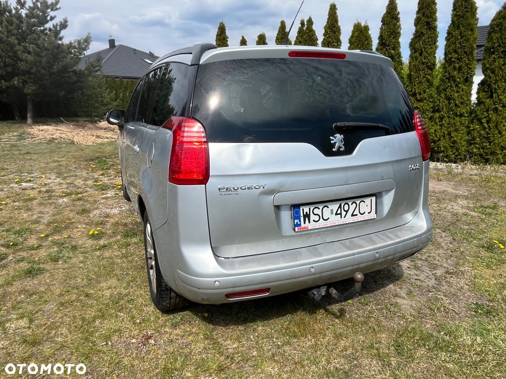 Peugeot 5008 HDI FAP 110 Platinum - 11