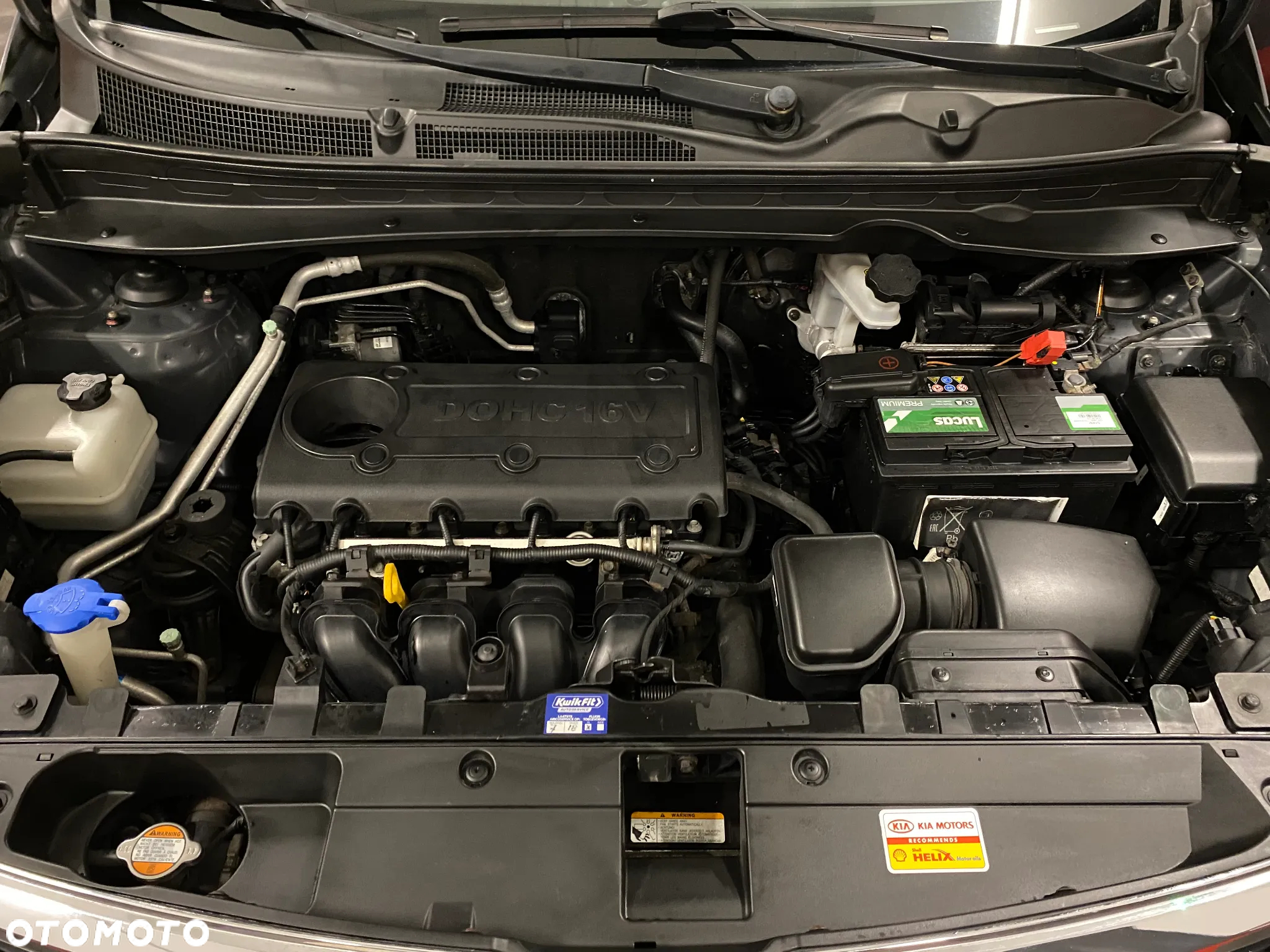 Kia Sportage 2.0 L - 17
