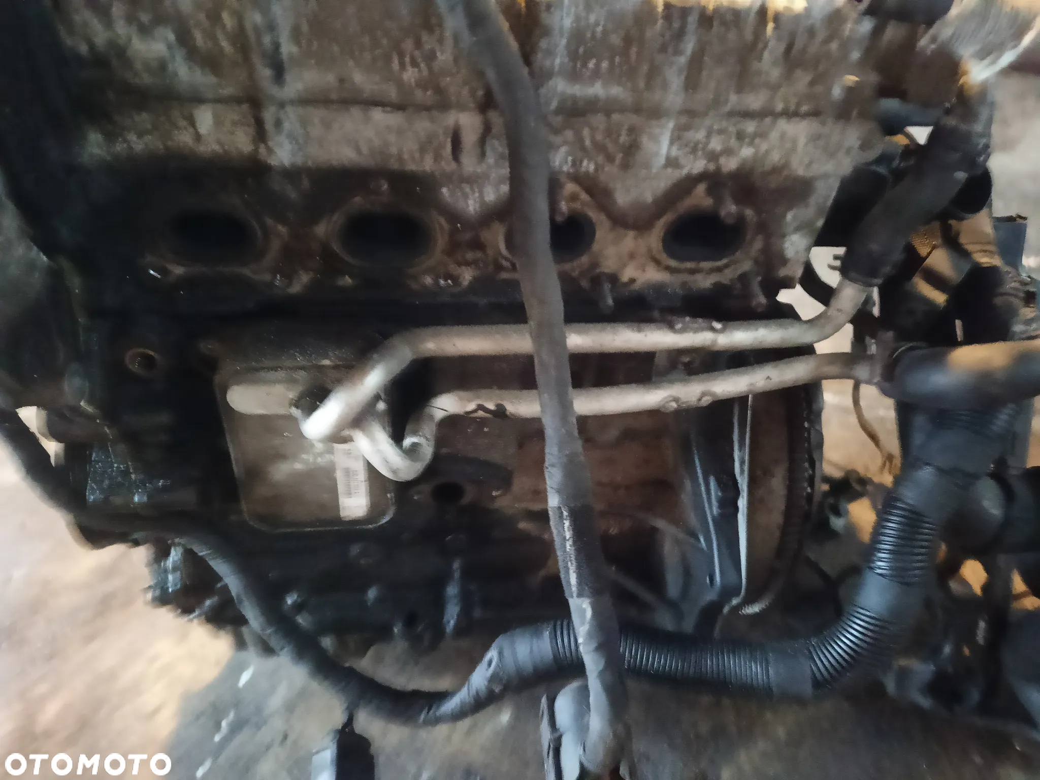 VW GOLF V 1.4 TSI SILNIK USZKODZONY DÓL GŁOWICA SPRAWNA CENA ZA SILNIK Z KOMPRESOREM KOMPLETNY - 4