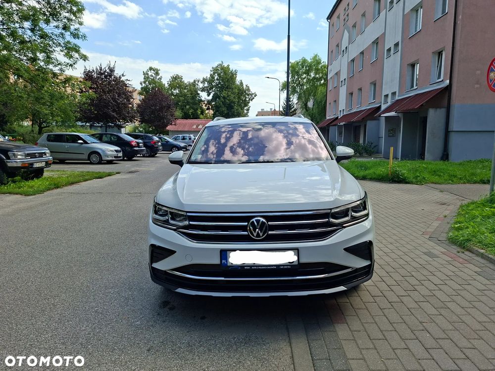 Volkswagen Tiguan 2.0 TDI SCR 4Mot Elegance DSG - 9