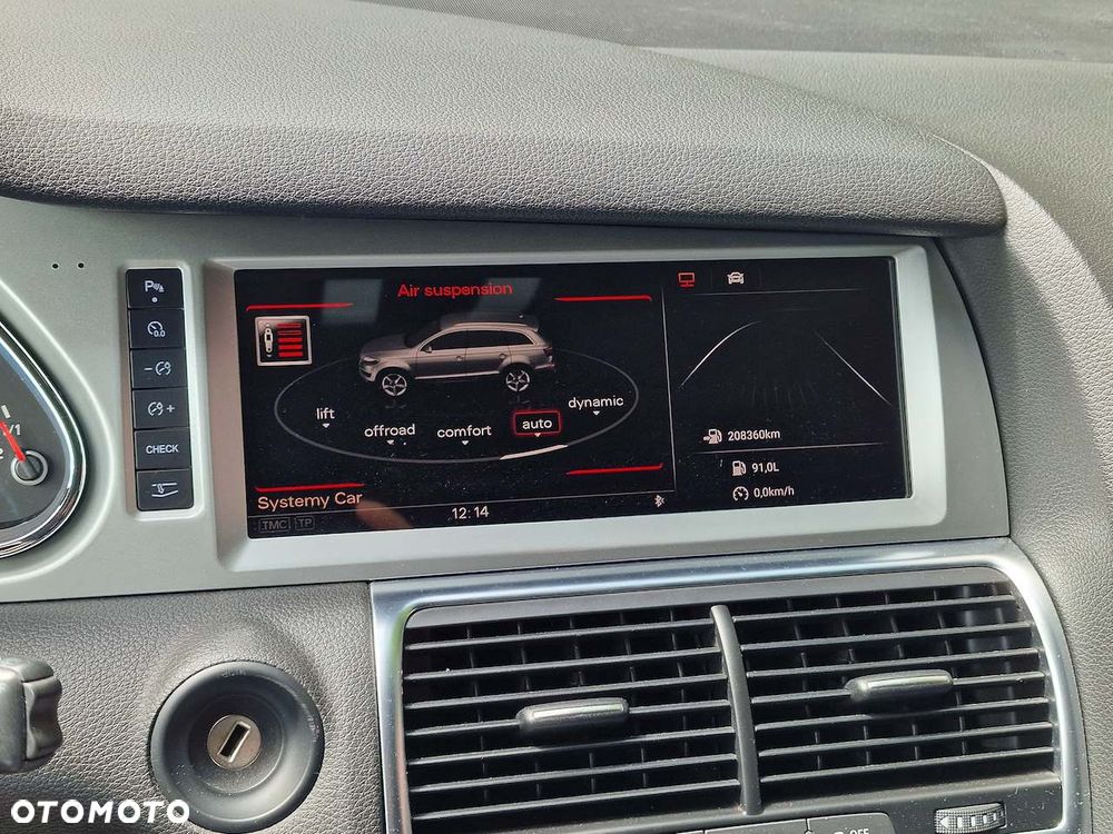 Audi Q7 - 30