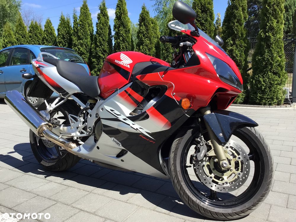 Honda CBR - 4