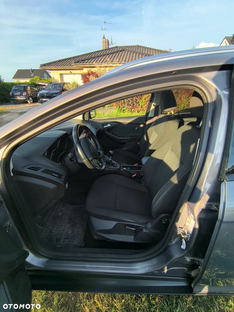 Ford Focus 1.0 EcoBoost Trend ASS - 8