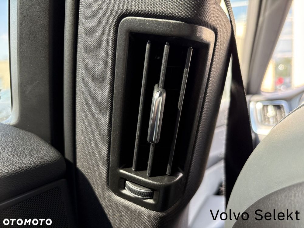 Volvo XC 60 - 21