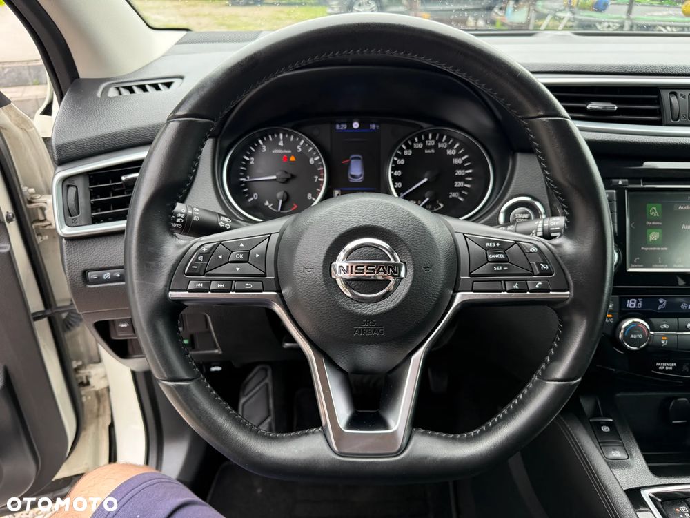 Nissan Qashqai - 27