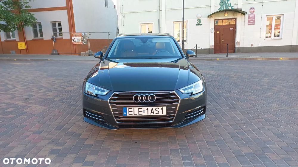 Audi A4 Avant 2.0 TDI ultra DPF Attraction - 12