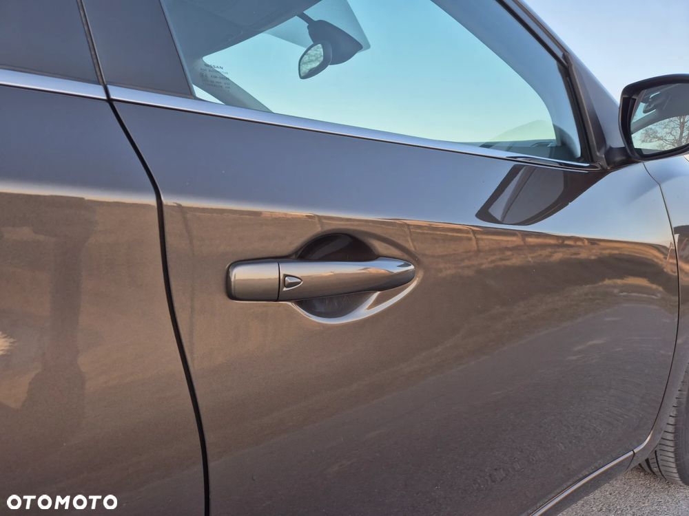 Nissan Pulsar 1.2 DIG-T Tekna - 21