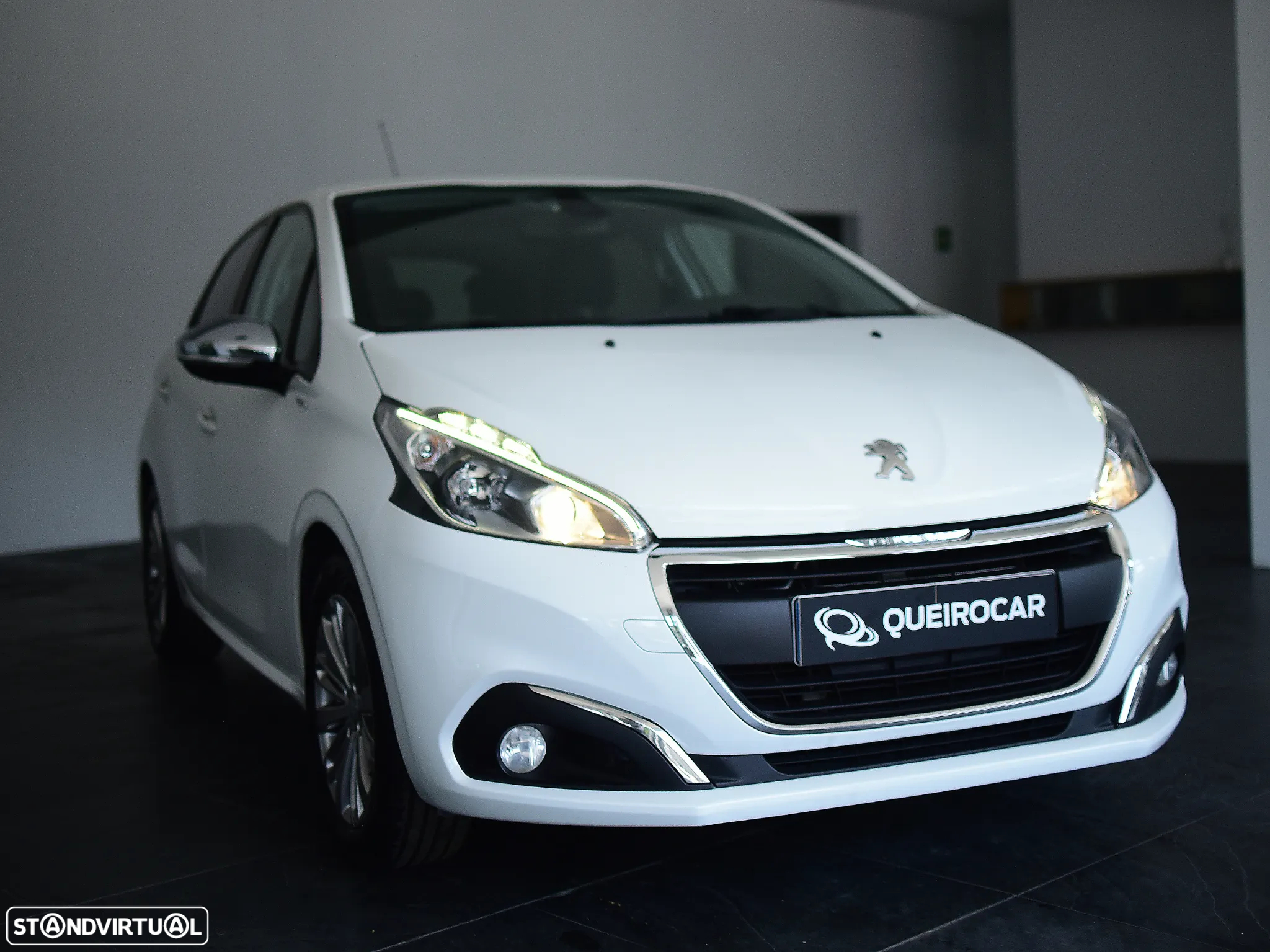 Peugeot 208 1.2 PureTech Style - 17