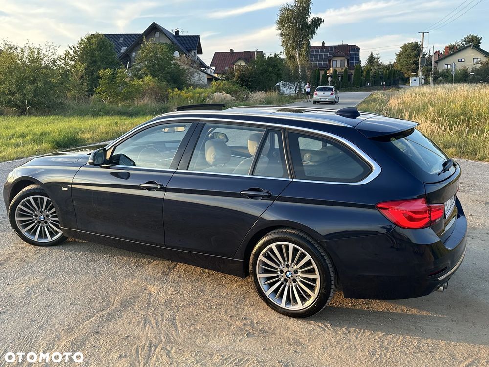 BMW Seria 3 325d Touring Luxury Line - 12