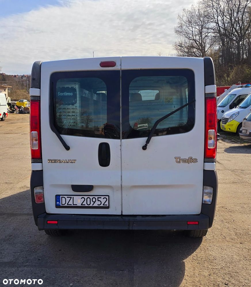 Renault Trafic 2.0 Dci SORTIMO - 7