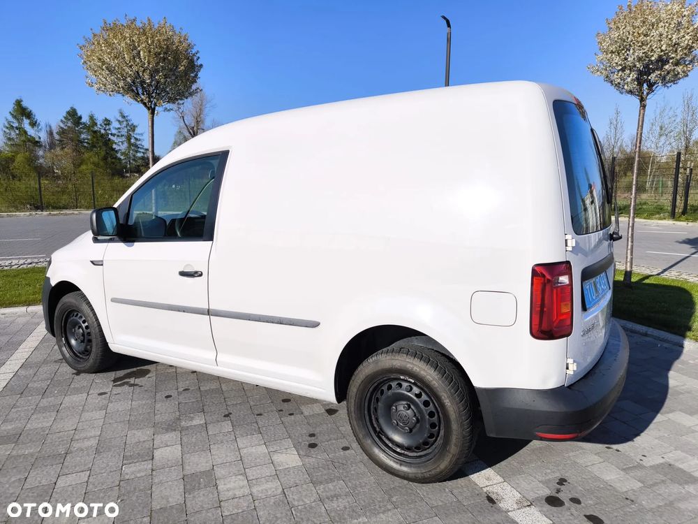 Volkswagen Caddy - 3