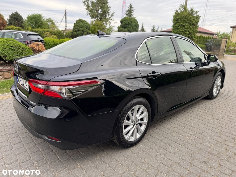 Toyota Camry 2.5 Hybrid Comfort CVT - 8