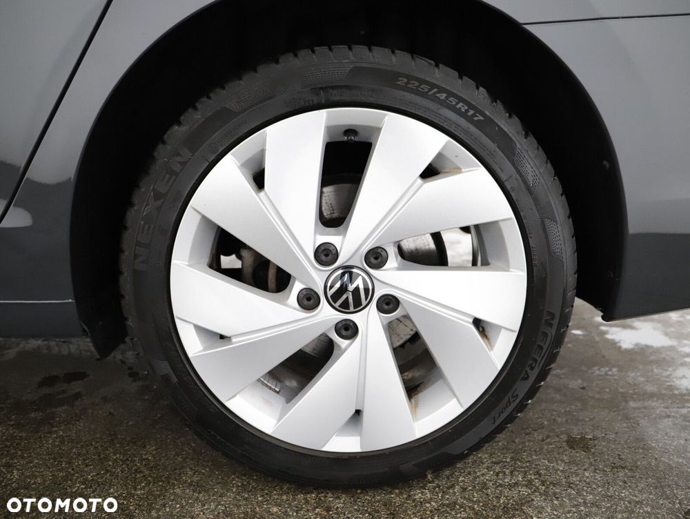 Volkswagen Golf Variant 1.5 eTSI EVO Style DSG - 26