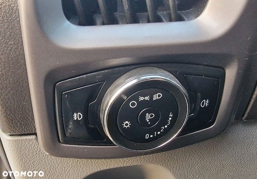 Ford Transit Custom - 17