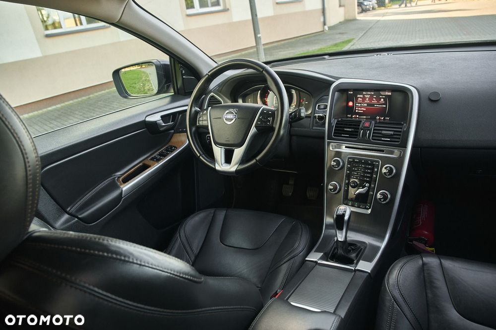 Volvo XC 60 D3 Summum - 15