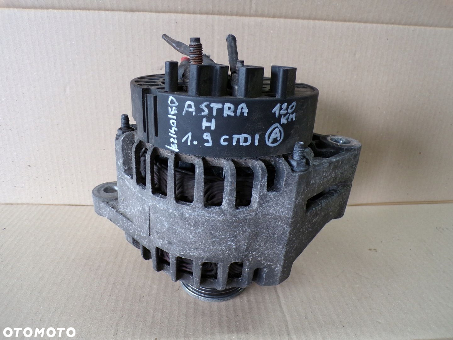 ASTRA III H GTC 1.9CDTI ALTERNATOR 120KM - 2