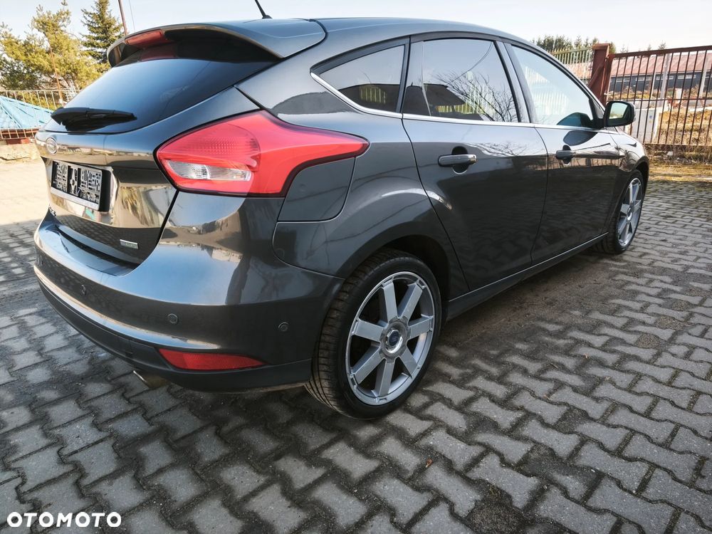 Ford Focus 1.5 EcoBoost Start-Stopp-System Business Edition - 4