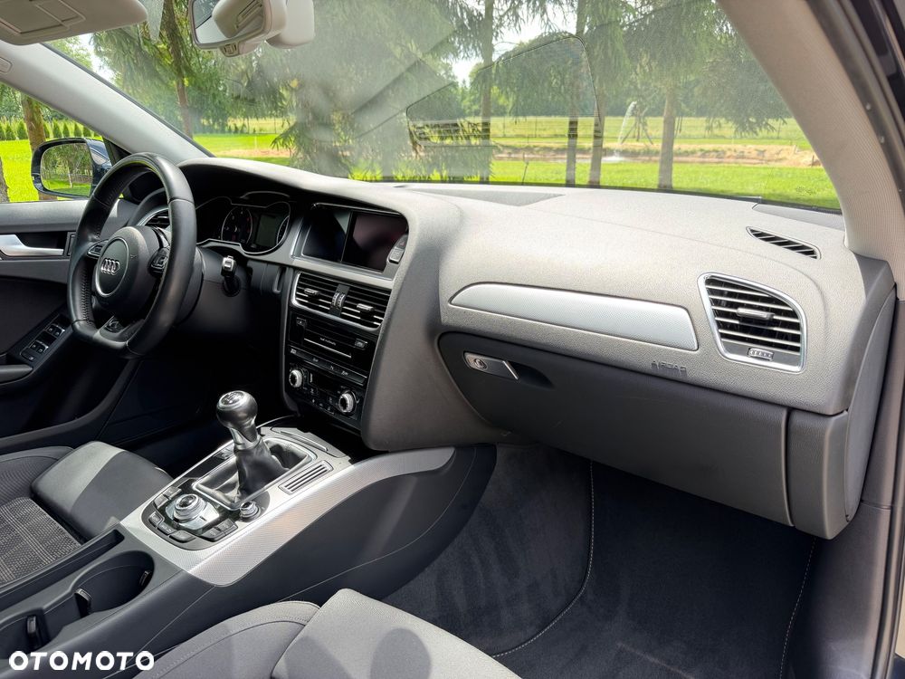 Audi A4 Limousine 2.0 TDI - 11