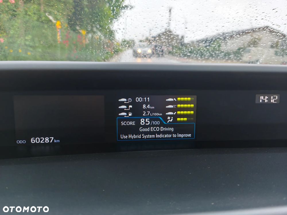 Toyota Prius 1.8 Hybrid Executive - 24