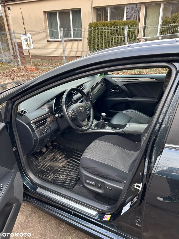 Toyota Avensis 2.0 D-4D Active Business - 12