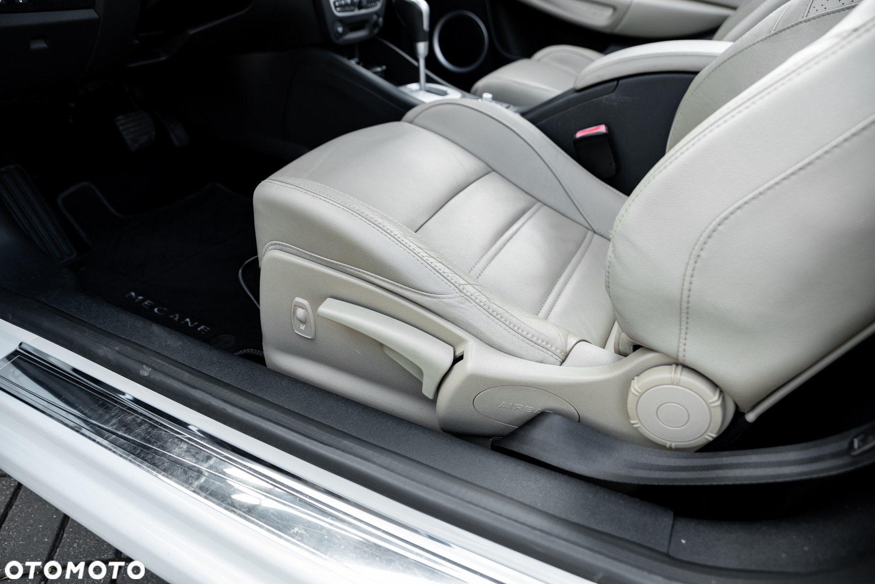 Renault Megane 2.0 140 CVT Coupe-Cabriolet Dynamique - 21