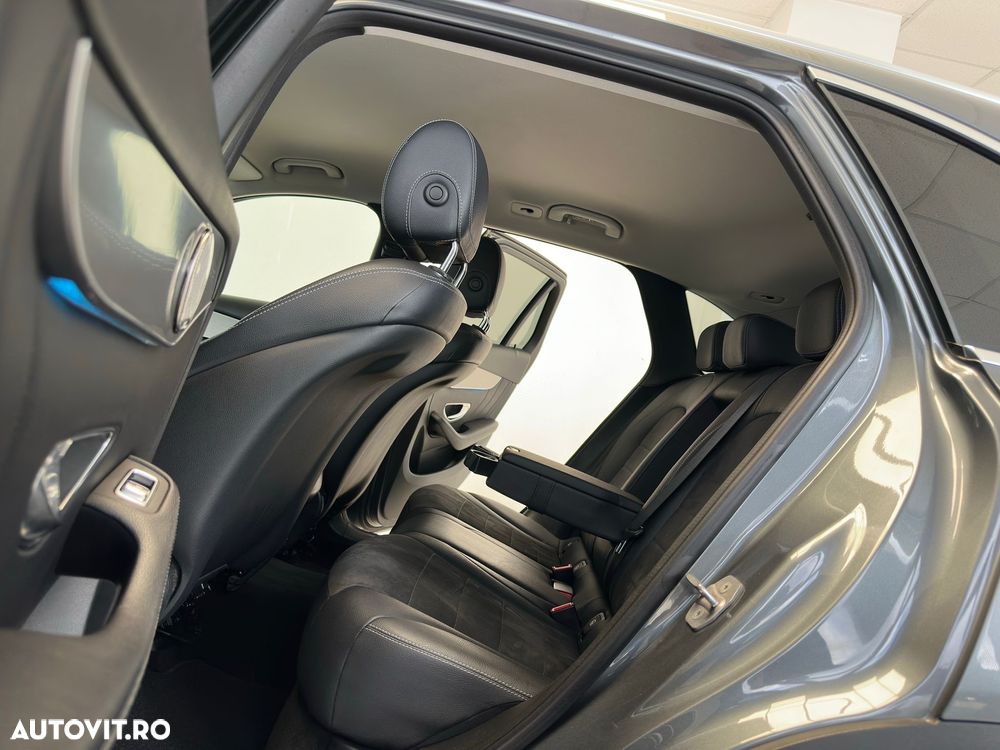 Mercedes-Benz GLC 250 d 4Matic 9G-TRONIC AMG Line - 8