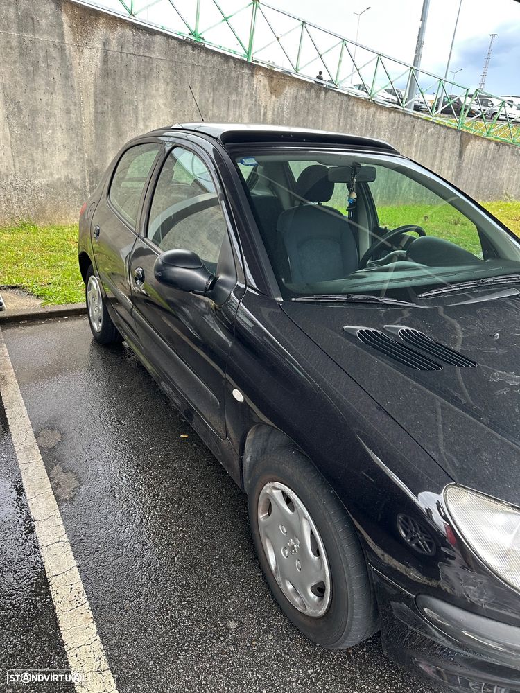 Peugeot 206 1.1 XT - 2