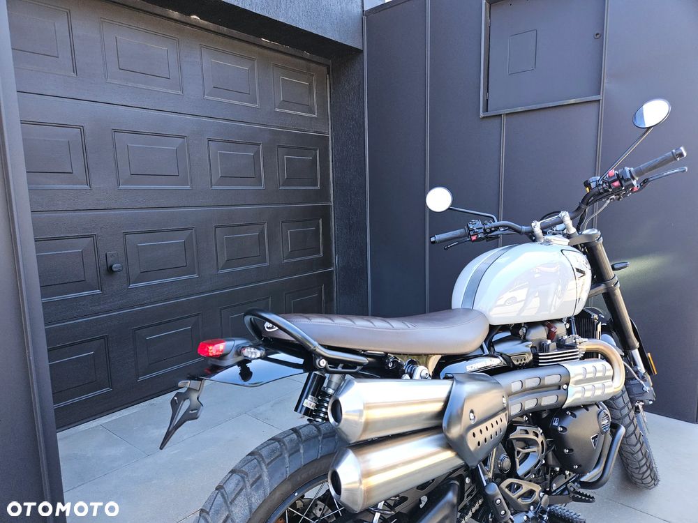 Triumph Scrambler - 3